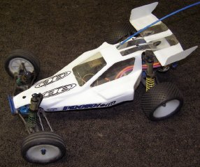 Team Associated B3 - Overall Top Left Side ProLine Body